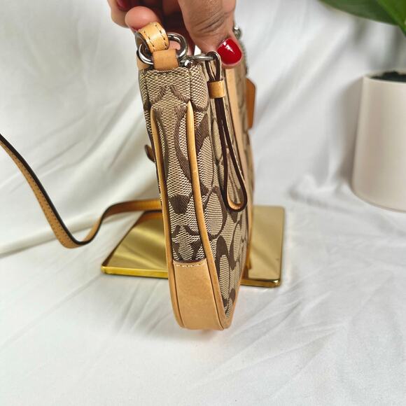 SOLD - Picture 8 of 12